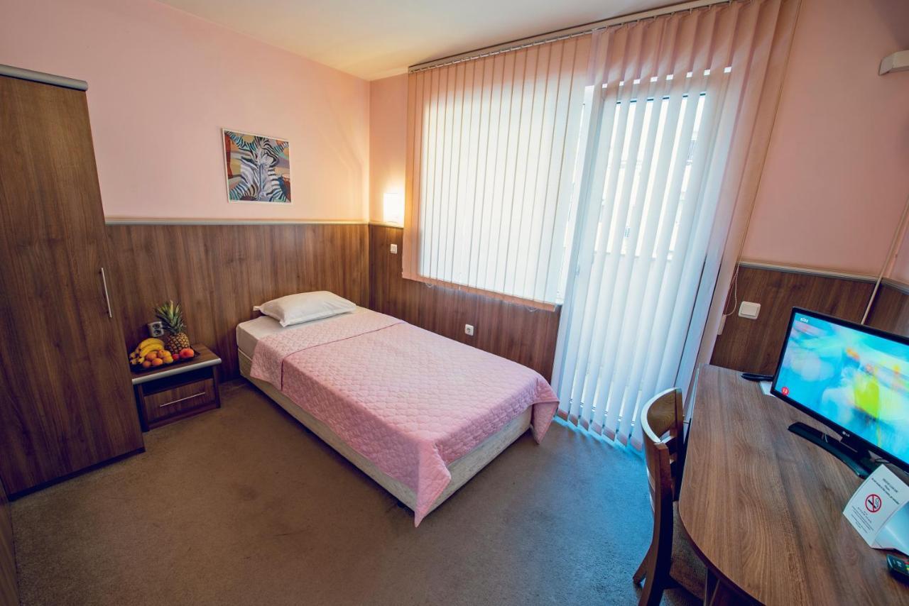 Family Hotel Gran Ivan Varna Dış mekan fotoğraf