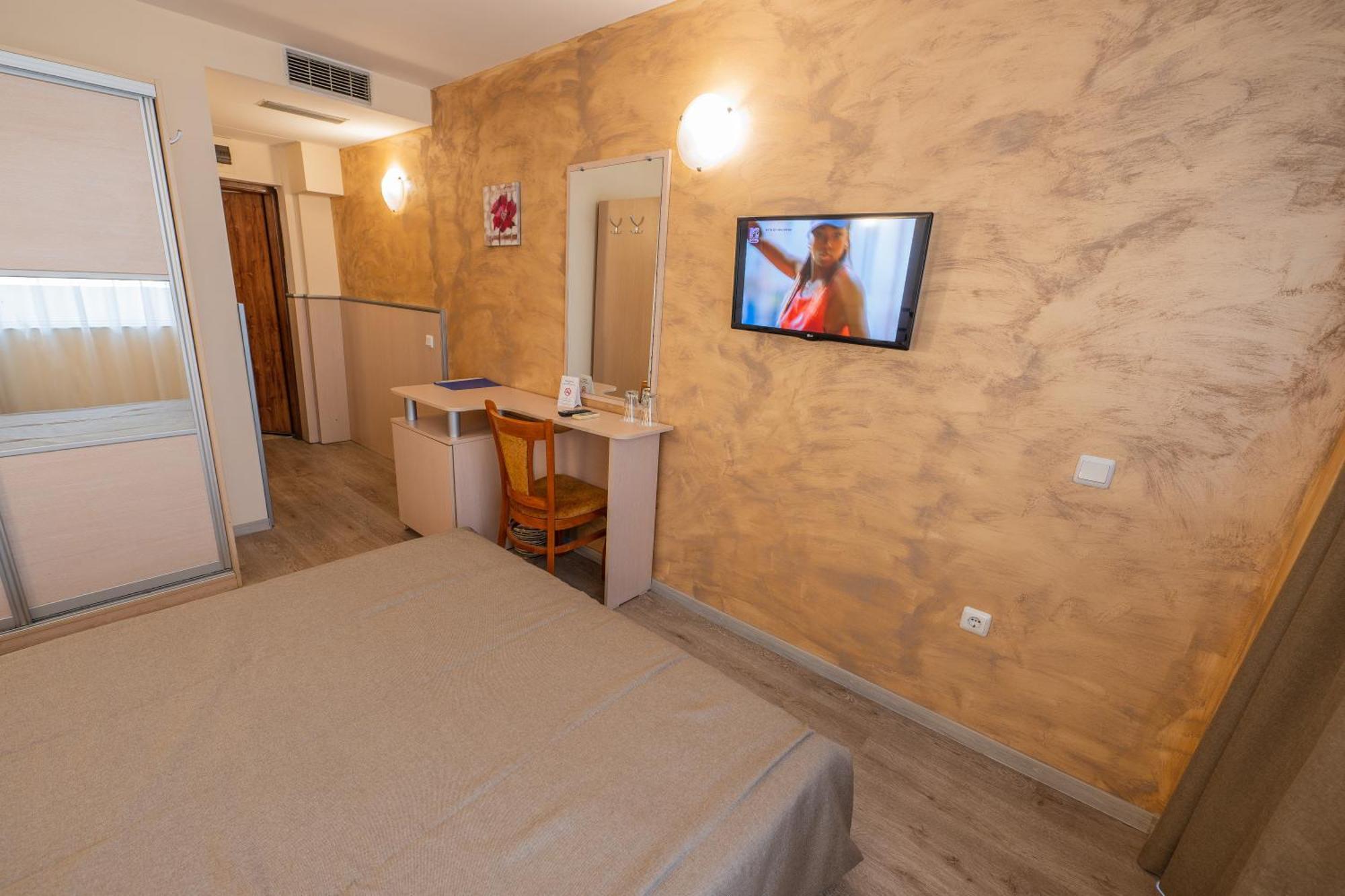 Family Hotel Gran Ivan Varna Dış mekan fotoğraf