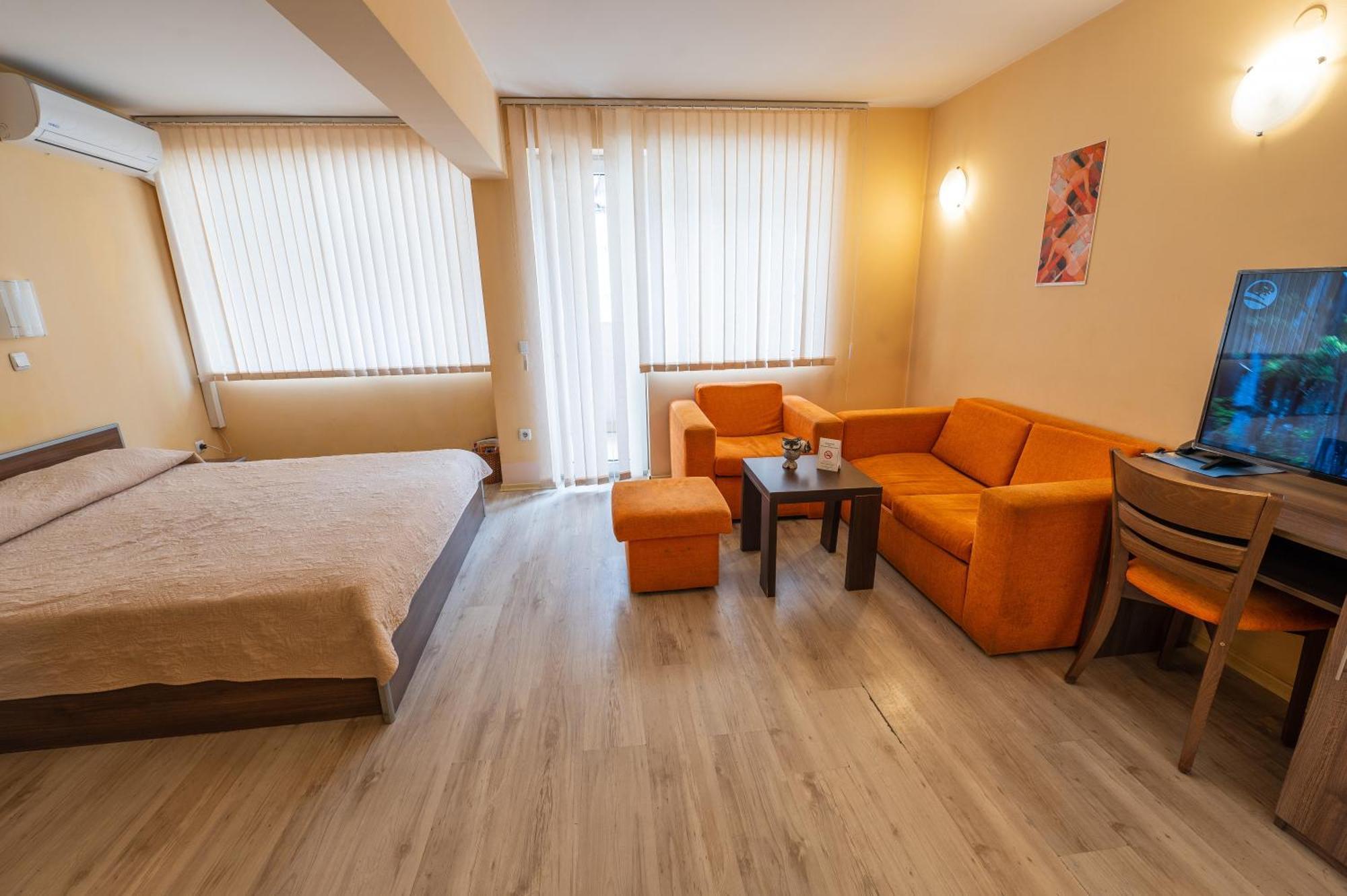 Family Hotel Gran Ivan Varna Dış mekan fotoğraf